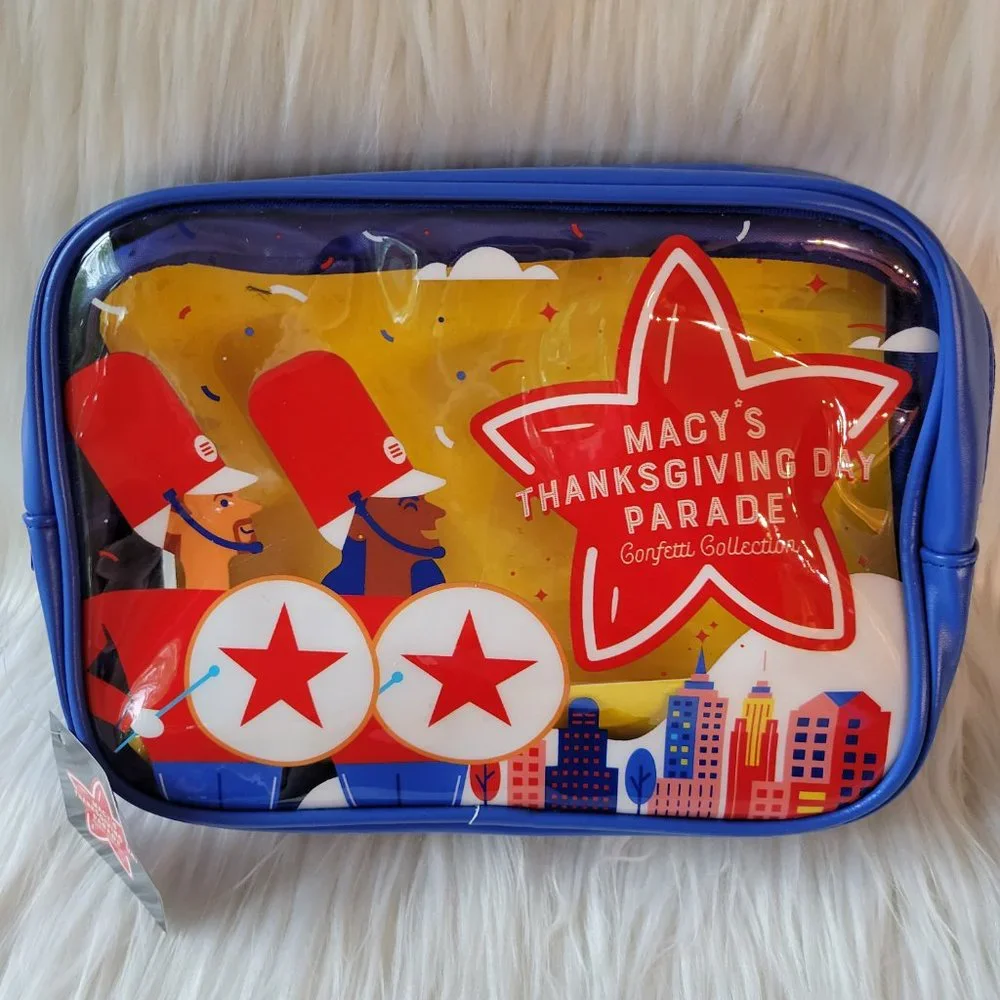 Macy’s Thanksgiving Day Parade Set